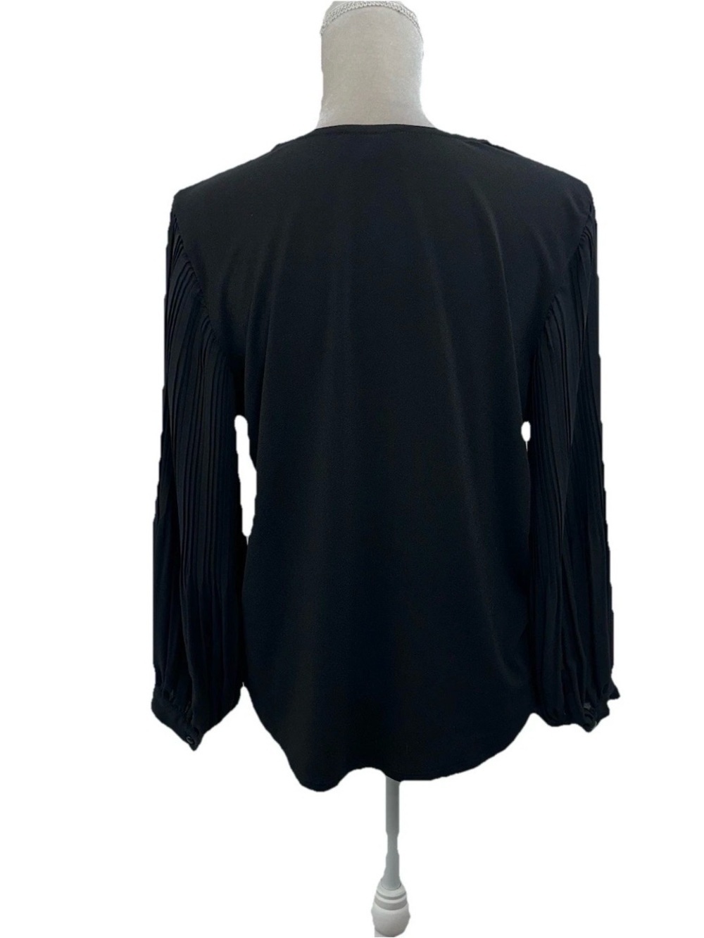 Adrianna Papell Black Pleated Sleeve V-Neck Blouse - Picture 3 of 7